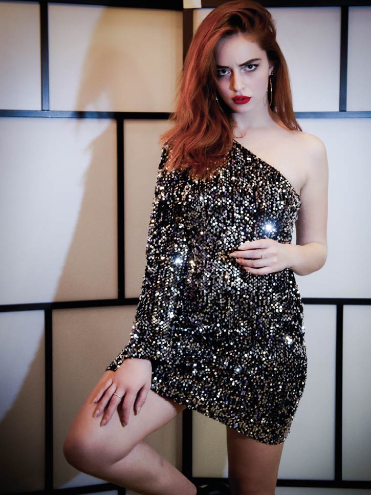 #glitterparty | One-Shoulder Pailletten Dress