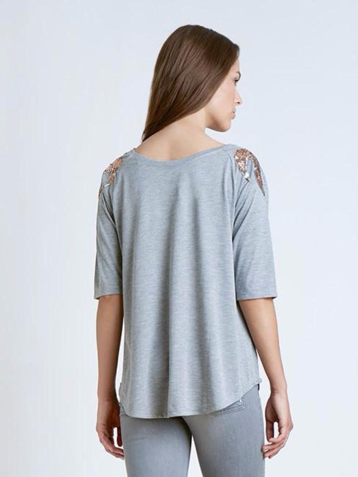 #rebelwings Oversize Damenshirt mit Flügeln, grau